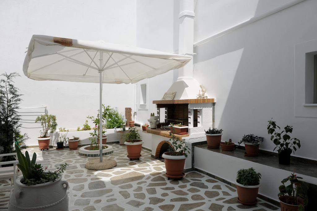 Ostria Studios Adamantas  Exteriér fotografie